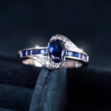 Anello flow in zaffiro | Oro bianco