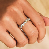 Anello regolabile in smalto fatto a mano con margherite | Oro bianco