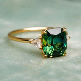 Anello quadrato elegante con smeraldo | Oro