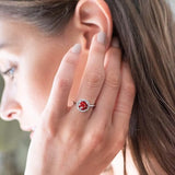 Anello in rubini promessa di splendore cremisi | Oro bianco