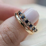 Anello classico con brillanti blu | Oro