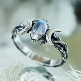 Anello in pietra di luna | Oro