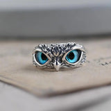 Anello gufo portafortuna regolabile con opale | Oro bianco
