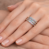 Anello retrò con pietre blu a strati | Oro bianco
