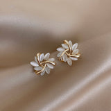 Orecchini eleganti e raffinati con fiori di opale | Oro