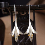 Orecchini a fiori | Oro bianco