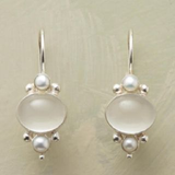 Orecchini retro con cristallo bianco e margherita | Oro