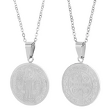 Collana con pendente rotondo a forma di O | Oro