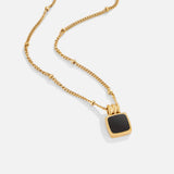 Collana con pendente Lucia in nero | Oro