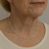 Collana elegante con perle brillanti | Oro