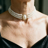 Collana elegante con tre perle | Oro
