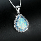 Collana in opale blu luminoso | Oro