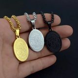 Collana ovale con ritratto di angelo in acciaio inossidabile | Oro