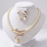 Set regalo in perle naturali: collana e orecchini | Oro